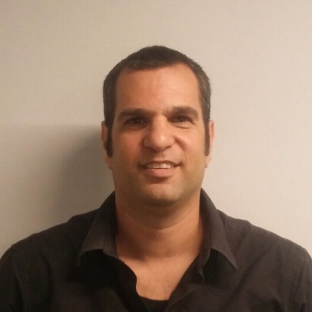 עומר יפחר